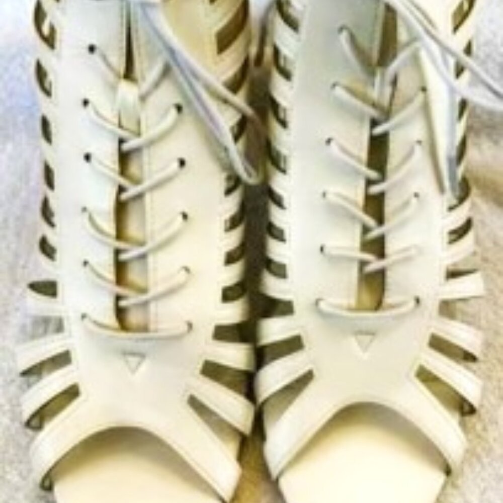 Henry Ferrera white gladiator wedge lace up sandal NWOT Size 8